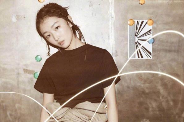 周冬雨那么丑为什么红,周冬雨撞脸哪些人 周冬雨那么丑为什么红,周冬雨撞脸哪些人