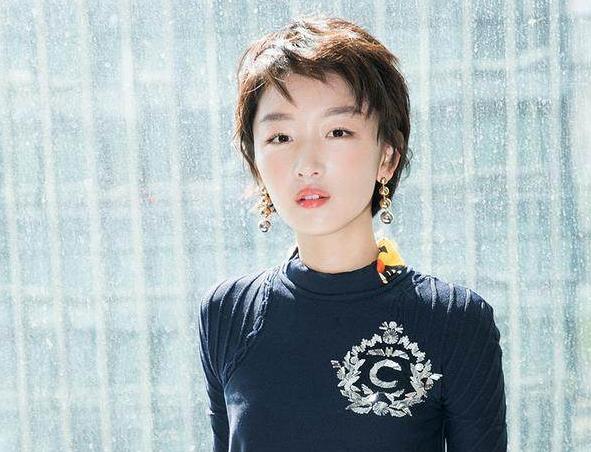 周冬雨跨界歌王唱的歌,周冬雨参加的跨界歌王是第几集