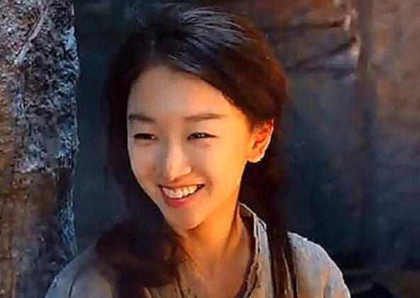 周冬雨为啥那么红,周冬雨演的作品哪个最好