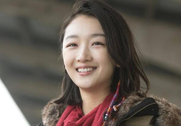 周冬雨为啥那么红,周冬雨演的作品哪个最好