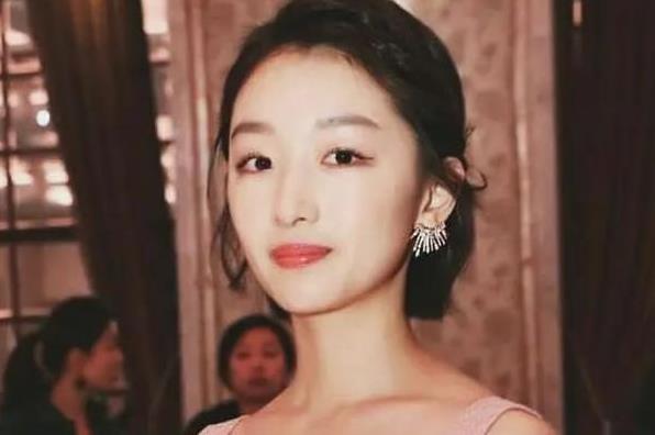 周冬雨田明鑫为什么分手,周冬雨恋情石锤了 周冬雨田明鑫为什么分手,周冬雨恋情石锤了