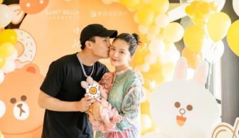 杜淳王灿为女儿举办满月派对活动,杜淳王灿综艺节目叫什么 杜淳王灿为女儿举办满月派对活动,杜淳王灿综艺节目叫什么