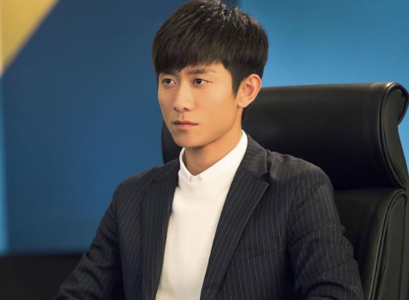 张一山为什么这么火,张一山为什么这么瘦 张一山为什么这么火,张一山为什么这么瘦