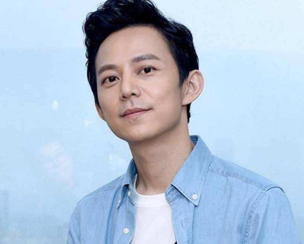 何炅为什么不结婚生子,何炅为什么不老