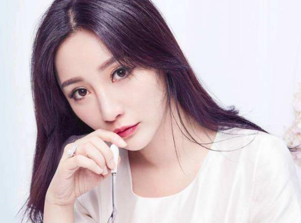 柳岩为什么不嫁人,柳岩年龄多大 柳岩为什么不嫁人,柳岩年龄多大