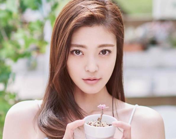 王妍之老公是谁,王妍之多少岁了