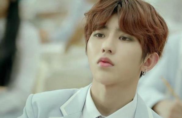 蔡徐坤最火的歌,蔡徐坤的歌是自己写的吗 蔡徐坤最火的歌,蔡徐坤的歌是自己写的吗