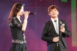 冷漠的老婆个人资料简介 冷漠离过婚吗 冷漠的老婆个人资料简介 冷漠离过婚吗