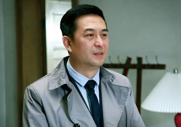 悬崖电视剧最后的叛徒是谁 周乙饰演者是谁