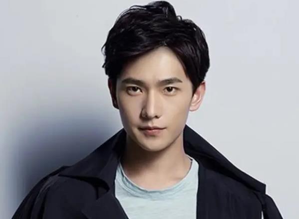 杨洋唯一承认的女友是谁 杨洋演的电视剧2022 杨洋唯一承认的女友是谁 杨洋演的电视剧2022