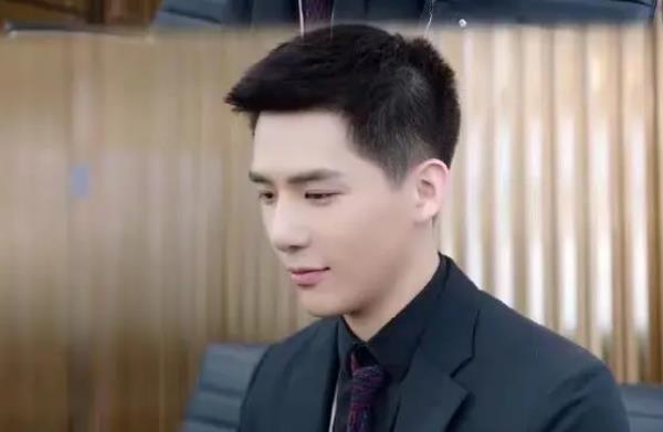 欢乐颂3里面的5对CP 5对官配cp分别是谁 欢乐颂3里面的5对CP 5对官配cp分别是谁