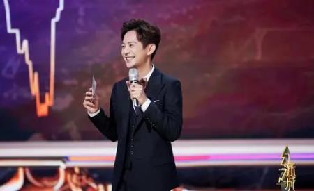 何炅真实身高多少 何炅事件是怎么回事