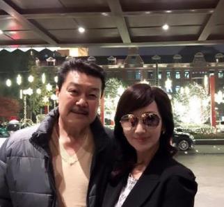 赵雅芝结过几次婚 赵雅芝老公黄锦燊身份不一般