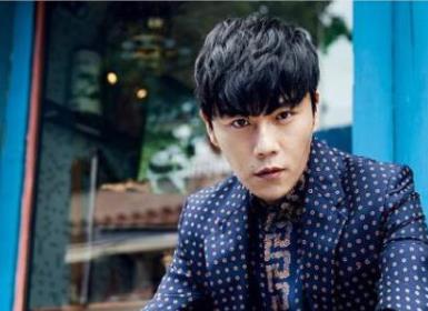 秦昊带你去爬山什么梗 秦昊伊能静怎么好上的 秦昊带你去爬山什么梗 秦昊伊能静怎么好上的