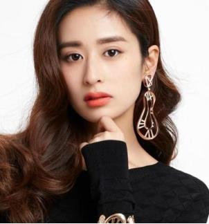 颖儿的真实姓名 颖儿和付辛博怎么在一起的