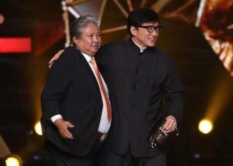 成龙和洪金宝什么关系 成龙和洪金宝合作了哪些经典作品 