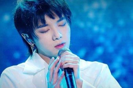 华晨宇张碧晨什么关系 华晨宇张碧晨恋爱过吗 华晨宇张碧晨什么关系 华晨宇张碧晨恋爱过吗