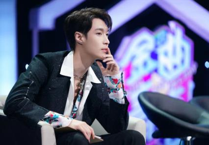 张艺兴身价多少 张艺兴退出向往的生活 张艺兴身价多少 张艺兴退出向往的生活