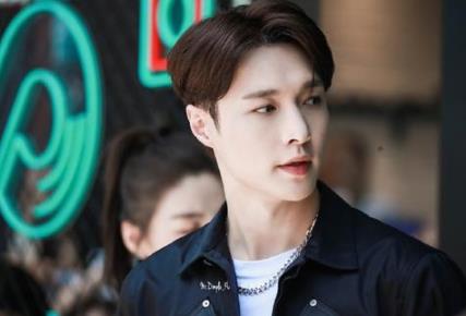 张艺兴的公司旗下艺人有哪些 张艺兴训练生选拔计划 张艺兴的公司旗下艺人有哪些 张艺兴训练生选拔计划