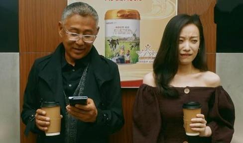 流金岁月叶谨言和锁锁什么关系 流金岁月叶谨言喜欢锁锁吗 流金岁月叶谨言和锁锁什么关系 流金岁月叶谨言喜欢锁锁吗