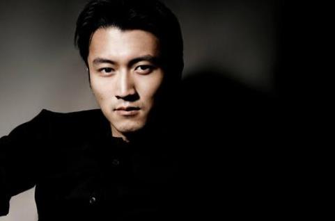 谢霆锋张柏芝王菲三人关系如何 谢霆锋现在与谁在一起 谢霆锋张柏芝王菲三人关系如何 谢霆锋现在与谁在一起