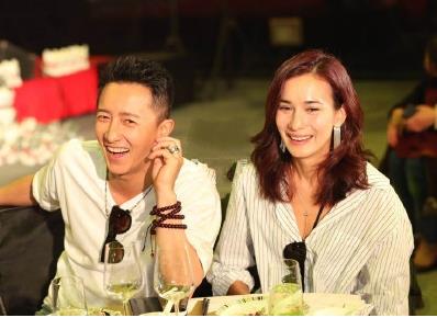 韩庚卢靖姗怎么认识在一起的 韩庚卢靖姗什么时候结婚的