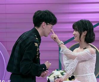 费启鸣和沈月怎么认识的 费启鸣沈月什么关系 费启鸣和沈月怎么认识的 费启鸣沈月什么关系