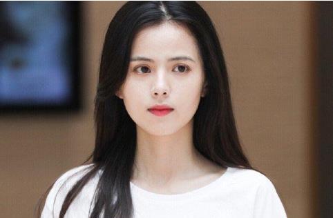 演员黄日莹像李若彤吗 黄日莹与李若彤是什么关系 演员黄日莹像李若彤吗 黄日莹与李若彤是什么关系