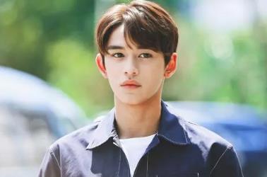 黄旭熙家境怎么样2021 黄旭熙为什么不招人喜欢 黄旭熙家境怎么样2021 黄旭熙为什么不招人喜欢