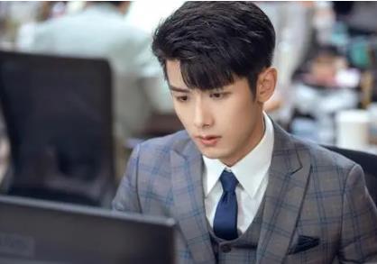 赵弈钦赵奕欢是什么关系揭秘 赵弈钦是哪个旗下的艺人