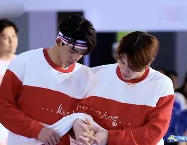 黄旭熙王嘉尔跑男是哪一期 黄旭熙王嘉尔是什么关系 黄旭熙王嘉尔跑男是哪一期 黄旭熙王嘉尔是什么关系