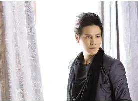 丁子峻家庭背景 丁子峻和赵丽颖是什么关系