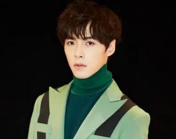 方逸伦女朋友是谁 方逸伦是富二代 方逸伦女朋友是谁 方逸伦是富二代