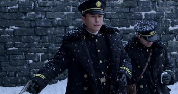 李乃文在悬崖之上演谁 李乃文是张少华的什么人 李乃文在悬崖之上演谁 李乃文是张少华的什么人