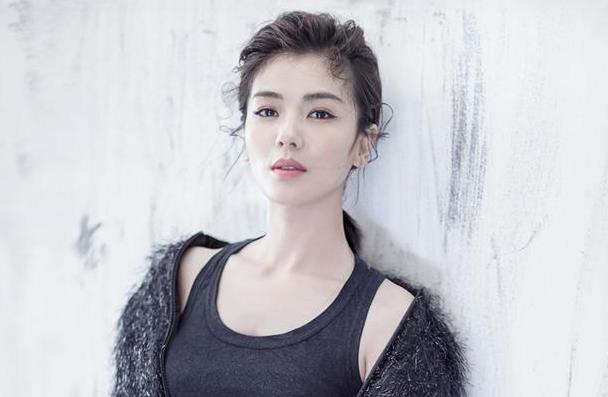 刘涛在大决战演谁 刘涛在部队是什么军衔 刘涛在大决战演谁 刘涛在部队是什么军衔