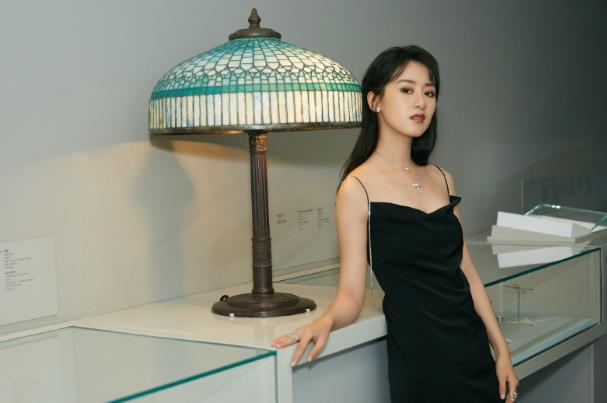 袁冰妍在听雪楼演谁 演员袁冰妍和成毅怎么了