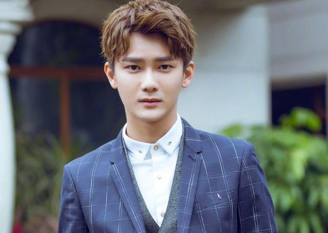 熊梓淇的对象是谁,熊梓淇的对象是赖雨濛吗 熊梓淇的对象是谁,熊梓淇的对象是赖雨濛吗