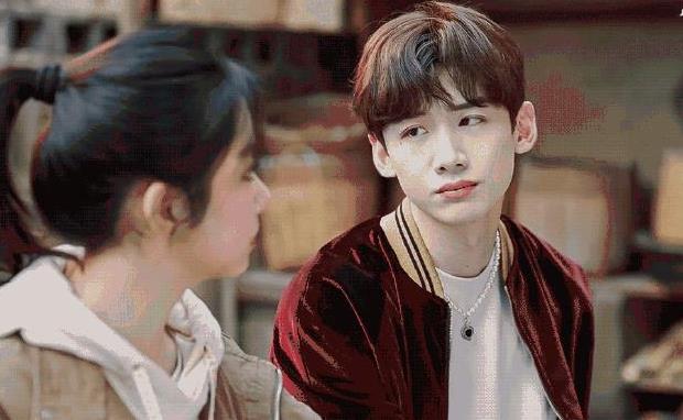 我们的新时代白敬亭第几集,我们的新时代白敬亭叫什么 我们的新时代白敬亭第几集,我们的新时代白敬亭叫什么