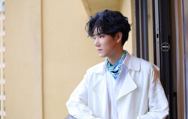 王晰的老师是廖昌永吗,王晰的老师有过哪些 王晰的老师是廖昌永吗,王晰的老师有过哪些