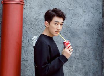 刘学义结婚了吗 刘学义家境怎么样父母 刘学义结婚了吗 刘学义家境怎么样父母