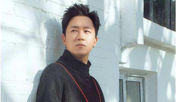 潘粤明和陈浩民长的像,潘粤明是哪的人