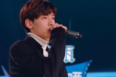 彭楚粤喝油漆事件什么节目 彭楚粤的身高是多少 彭楚粤喝油漆事件什么节目 彭楚粤的身高是多少