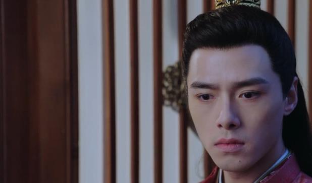 方逸伦和张艺兴长得好像,方逸伦和张艺兴的关系