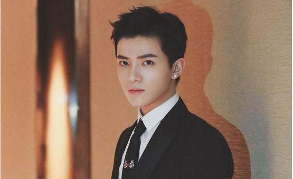 吴俊余真的是g吗,吴俊余为什么不火