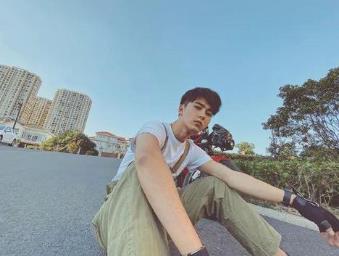 刘奕畅怎么出道的   刘奕畅和赵樱子什么关系2021