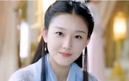 袁雨萱家境怎么样2021 袁雨萱和高旻睿的关系怎样