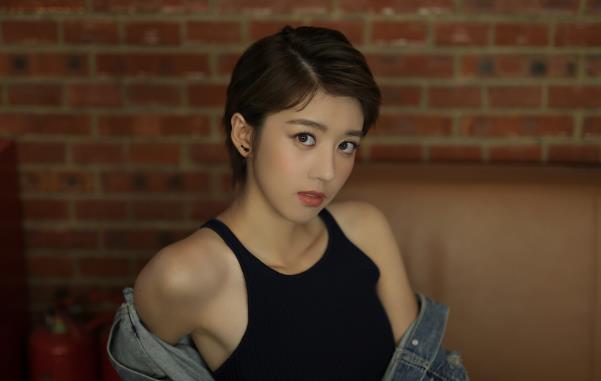 李凯馨个人资料简介,李凯馨电视剧大全 李凯馨个人资料简介,李凯馨电视剧大全