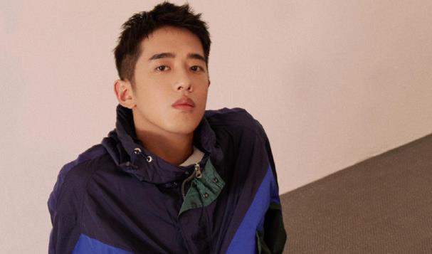 梁靖康的女朋友是李凯馨嘛,梁靖康李凯馨是什么关系