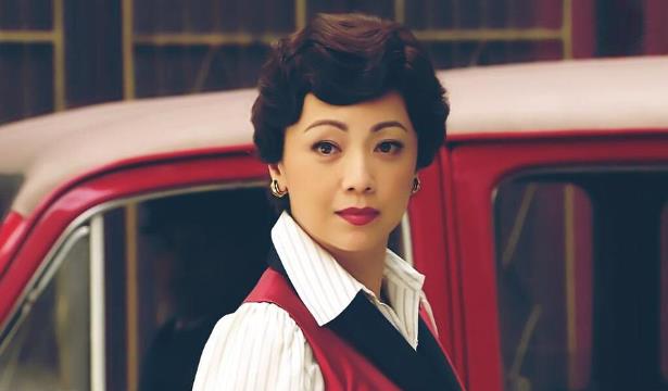 邓萃雯的老公是谁,邓萃雯多大了