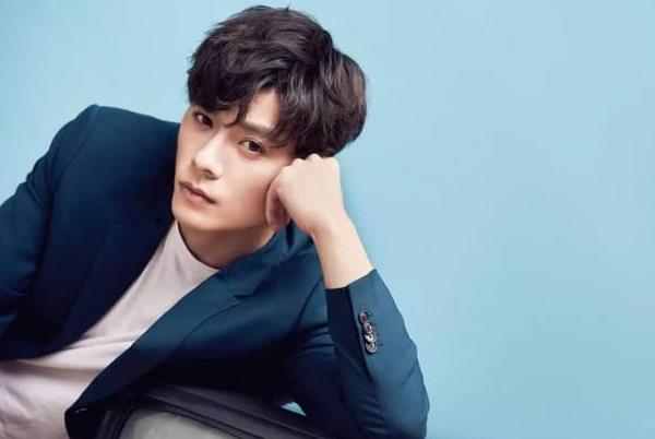 王子睿的女友是谁,王子睿真实身高